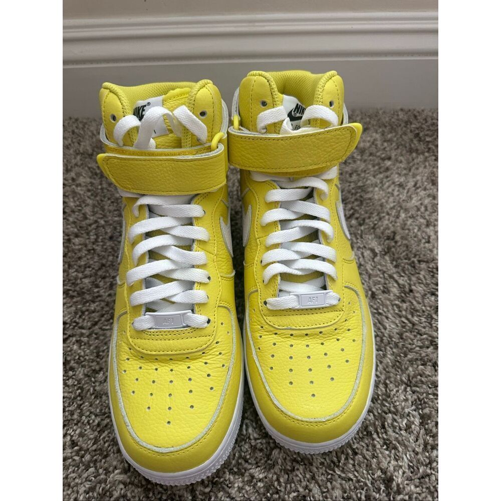Nike Yellow Air Force 1 High Top Shoes Mens 9